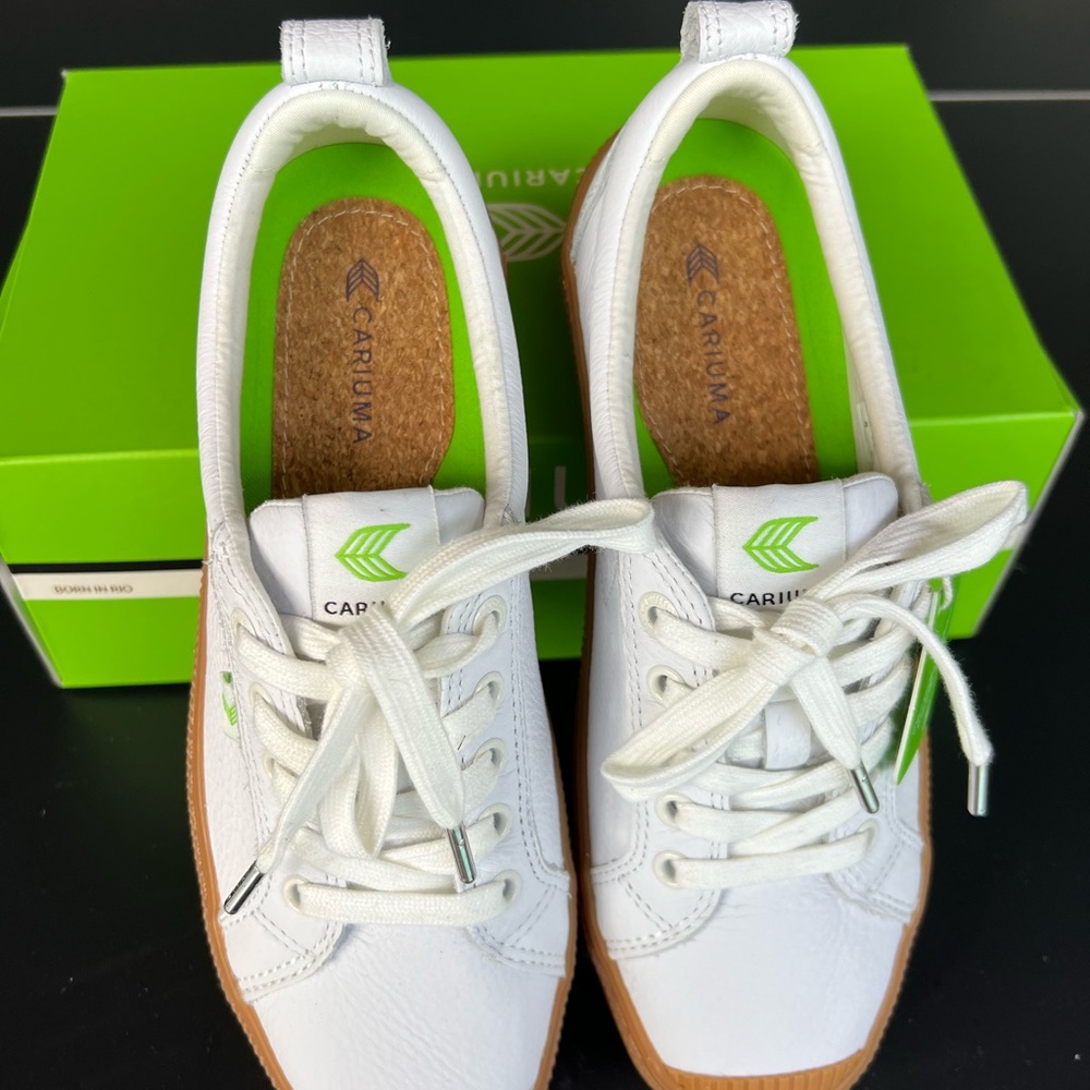 Cariuma - Oca Low Leather